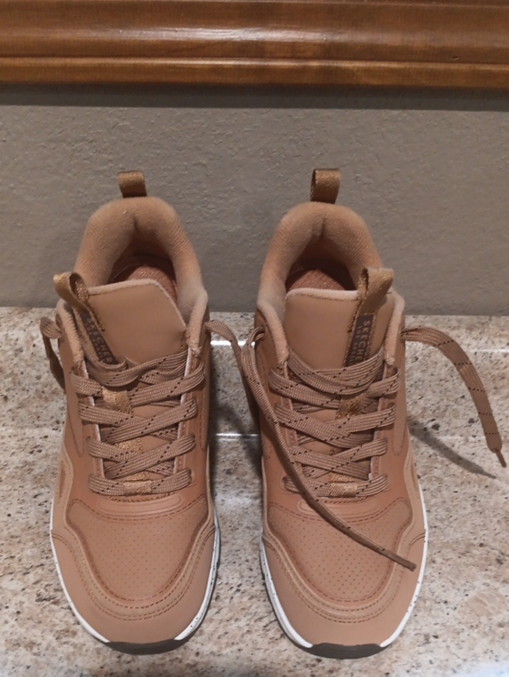 Skechers Peach/Tan Memory Foam Sneaker